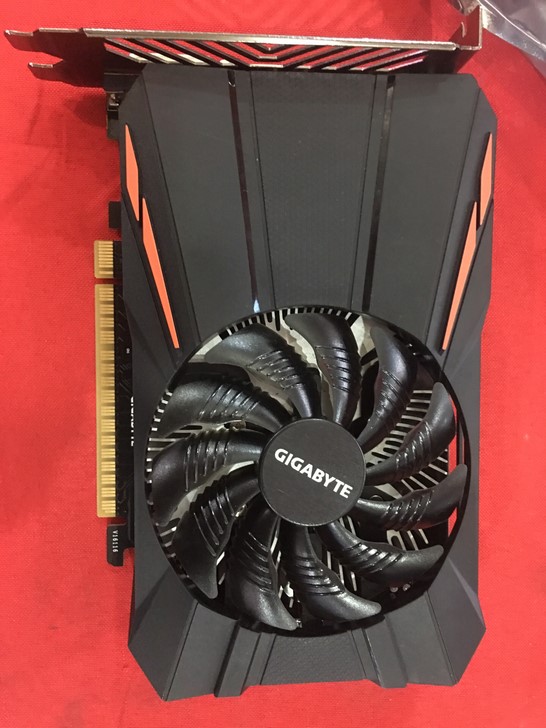 技嘉GTX1050 2G 充新